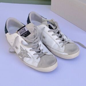 Golden Goose Super-Star Classic w/ SPUR size 39 / 8US  Authentic: box & passport
